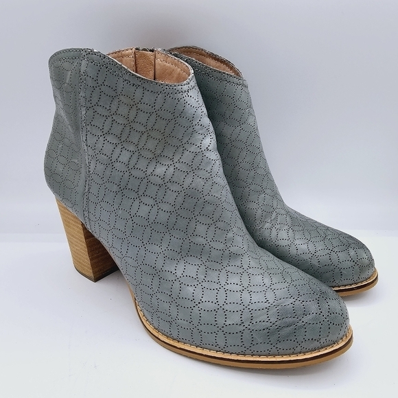 Fossil Leather Ankle Boots Blue-ish Teal - Picture 5 of 15
